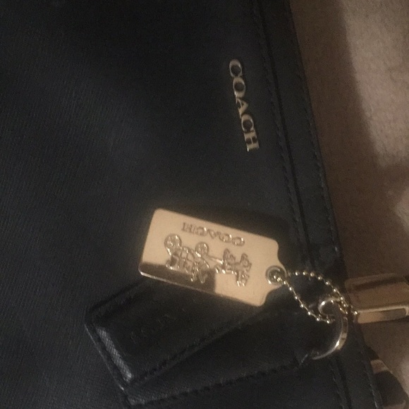 Coach Purse (Black Leather) - Picture 5 of 9